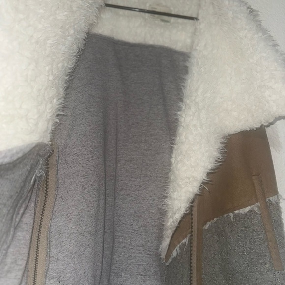 Anthropologie | Sherpa Moto Vest size L - Picture 5 of 5